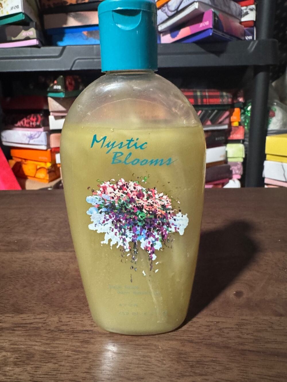 Avon mystic blooms bath foam 8.4 fl oz. *2003